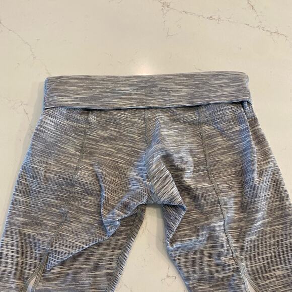Lululemon Wunder Under Scalloped Hem High-Rise‎ Crop - Picture 6 of 12